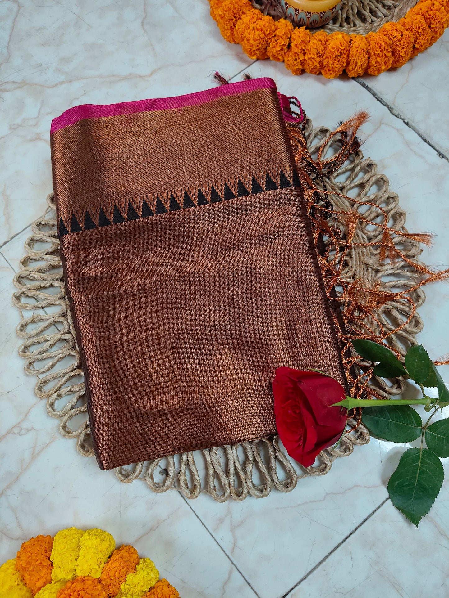 Jhalmale - Cotton Tissue Saree