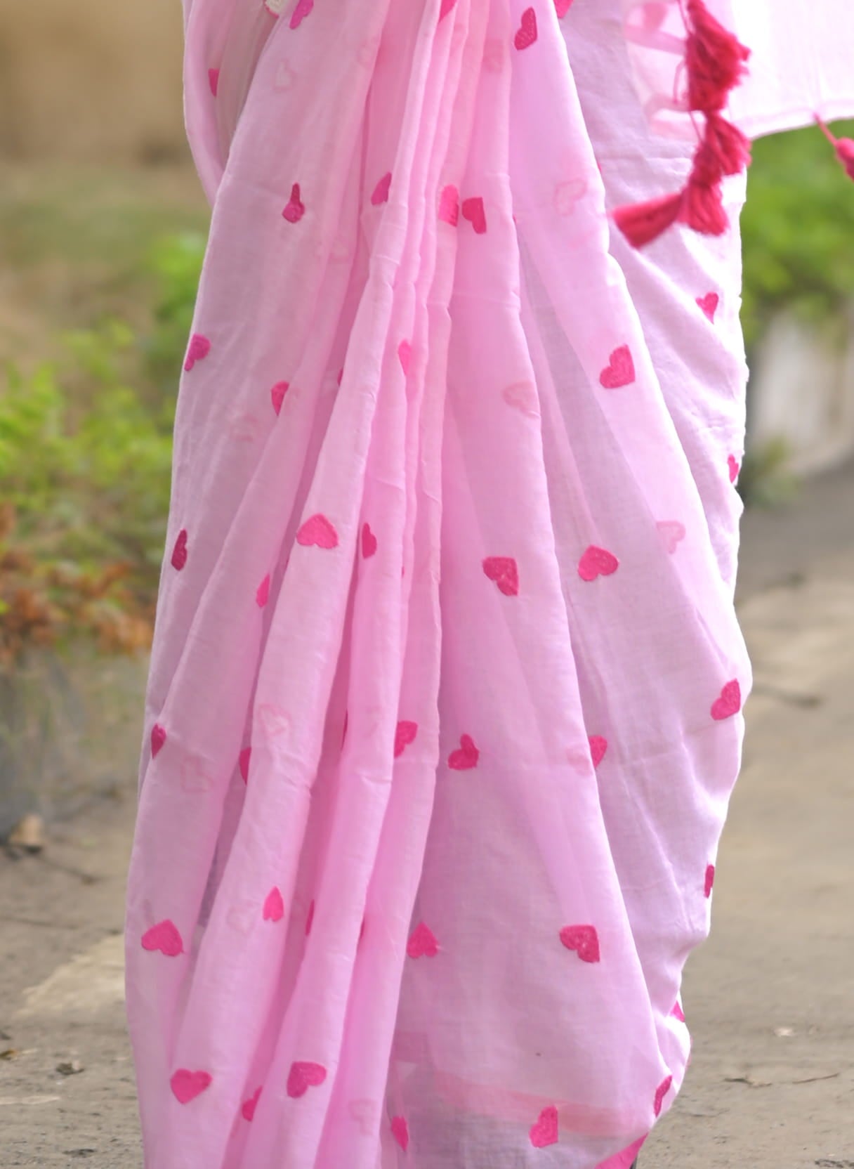 Mon Mastani - Pink Heart Mul Cotton Saree