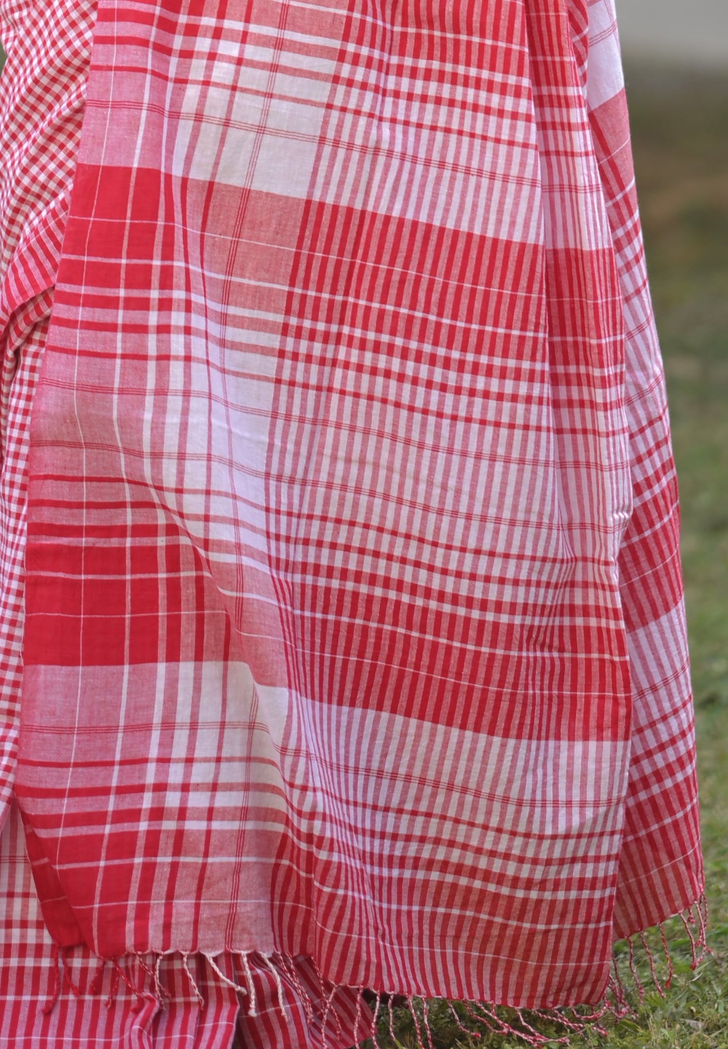 ABAHONI - Red and white Cotton Handloom Saree