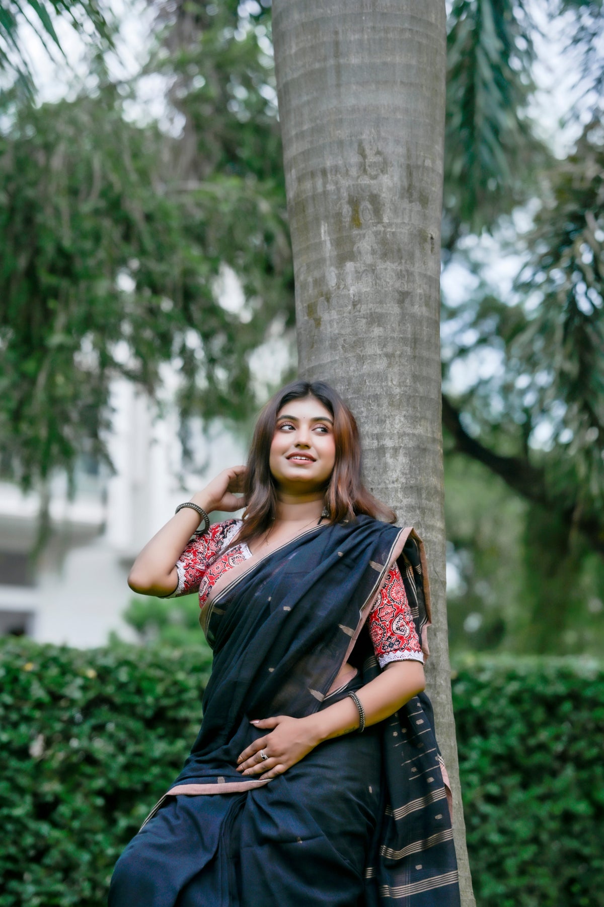 Krishnaa – Cotton Jamdani Saree, Black