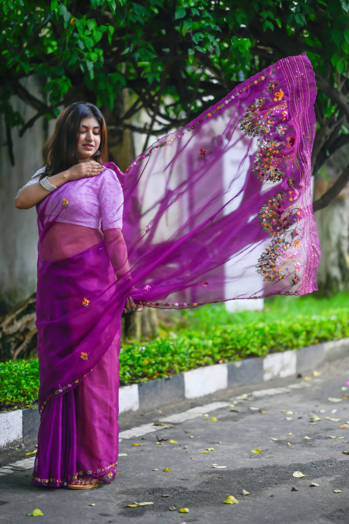 Rangbaha |Organza Floral Embroidered Saree – Purple Multicolor