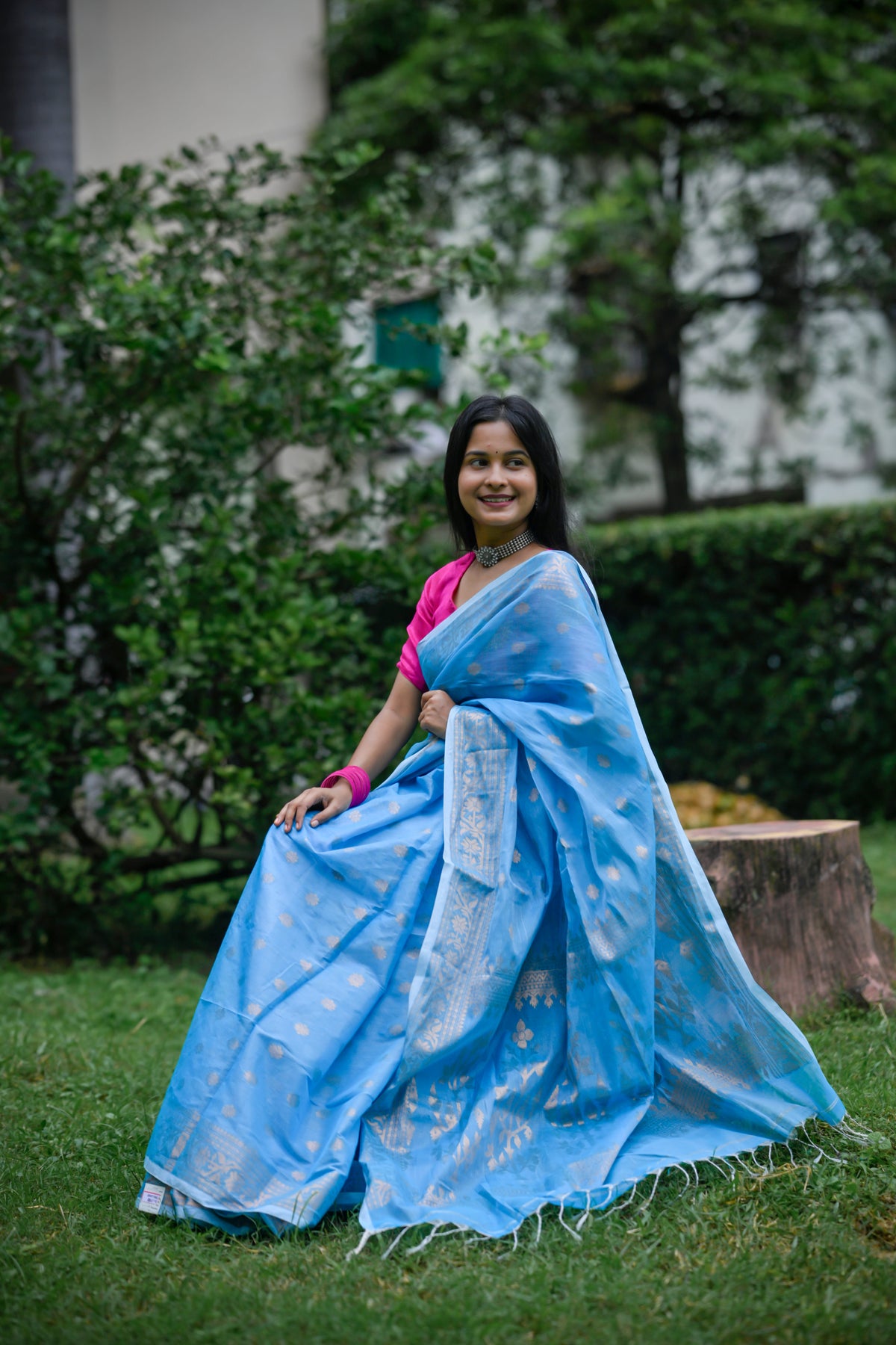 Akasha – Tissue Linen Saree, Sky Blue Gold