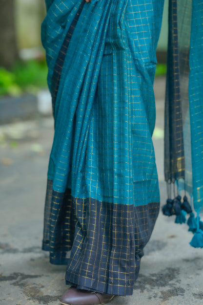 Nilambini – Mul Cotton Saree, Teal Blue Gold