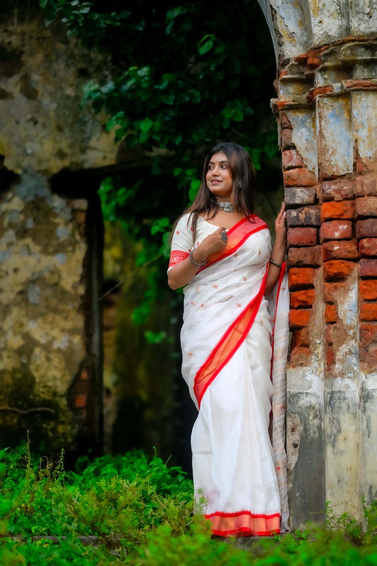 Shubhra – Rayon Silk Saree, White Gold