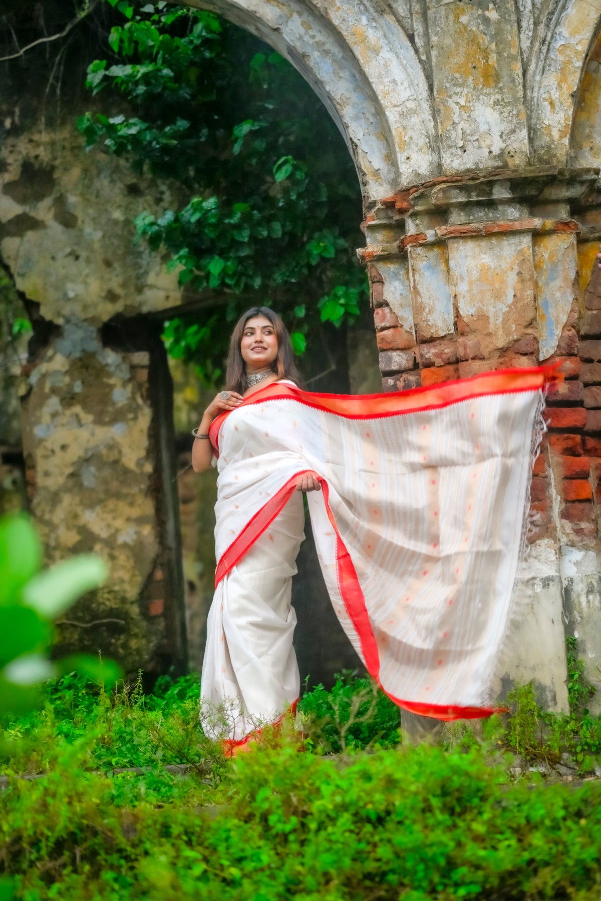 Shubhra – Rayon Silk Saree, White Gold