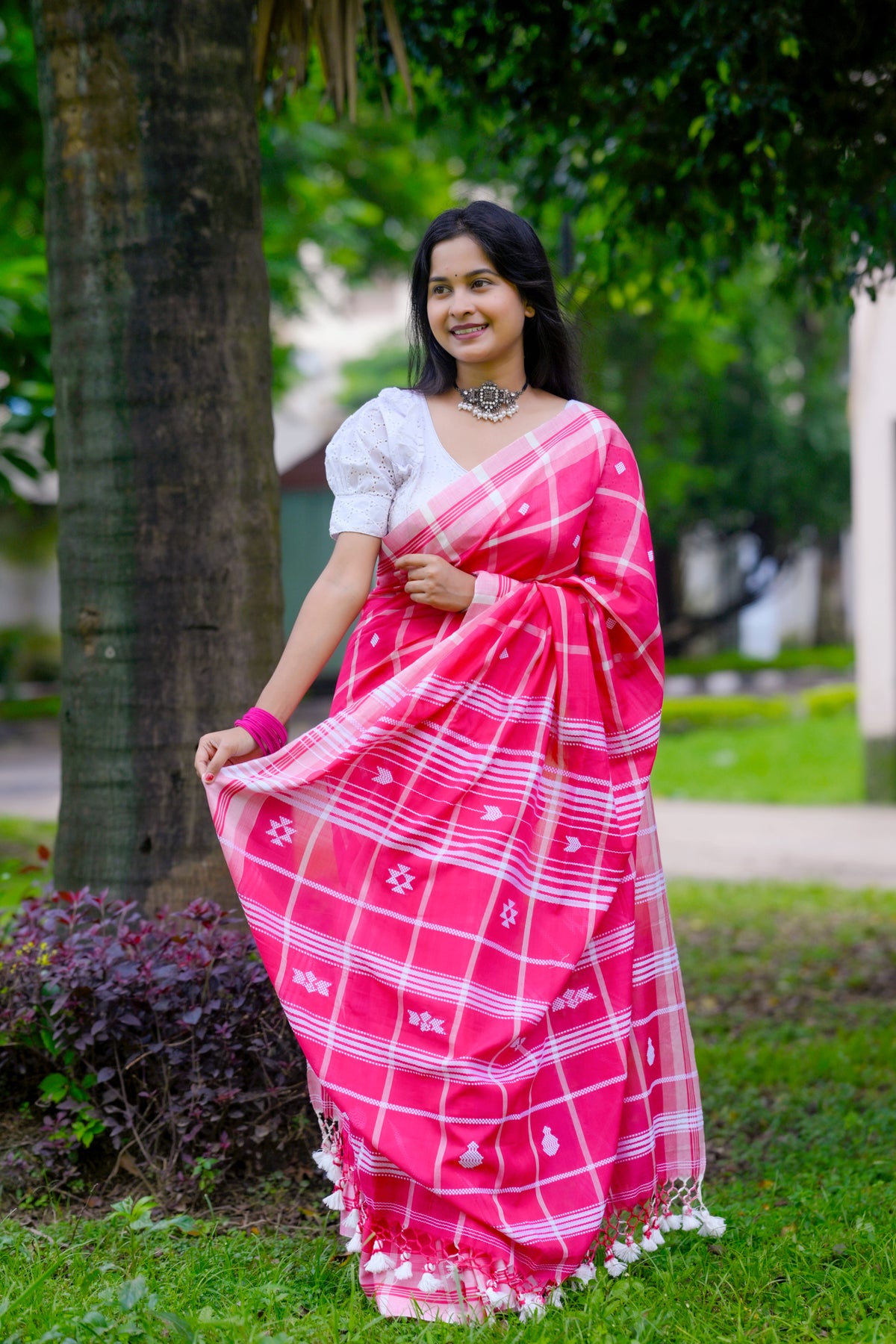 Kutchi Gulabi – Bhujodi Handloom Saree